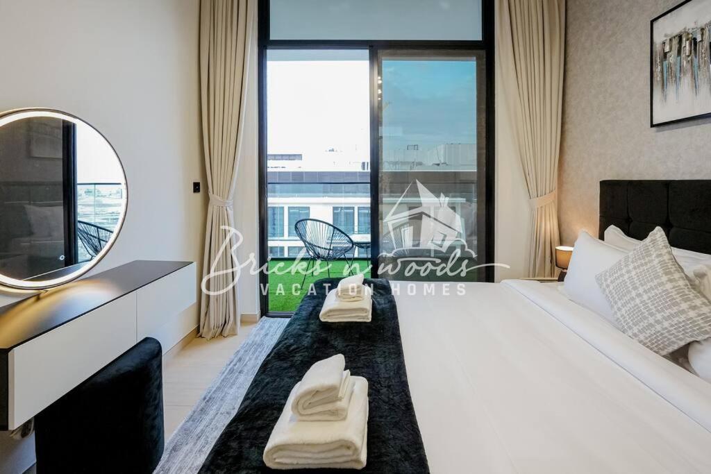 Elegant/high Floor/ 1 Bedroom/4pax Dubai