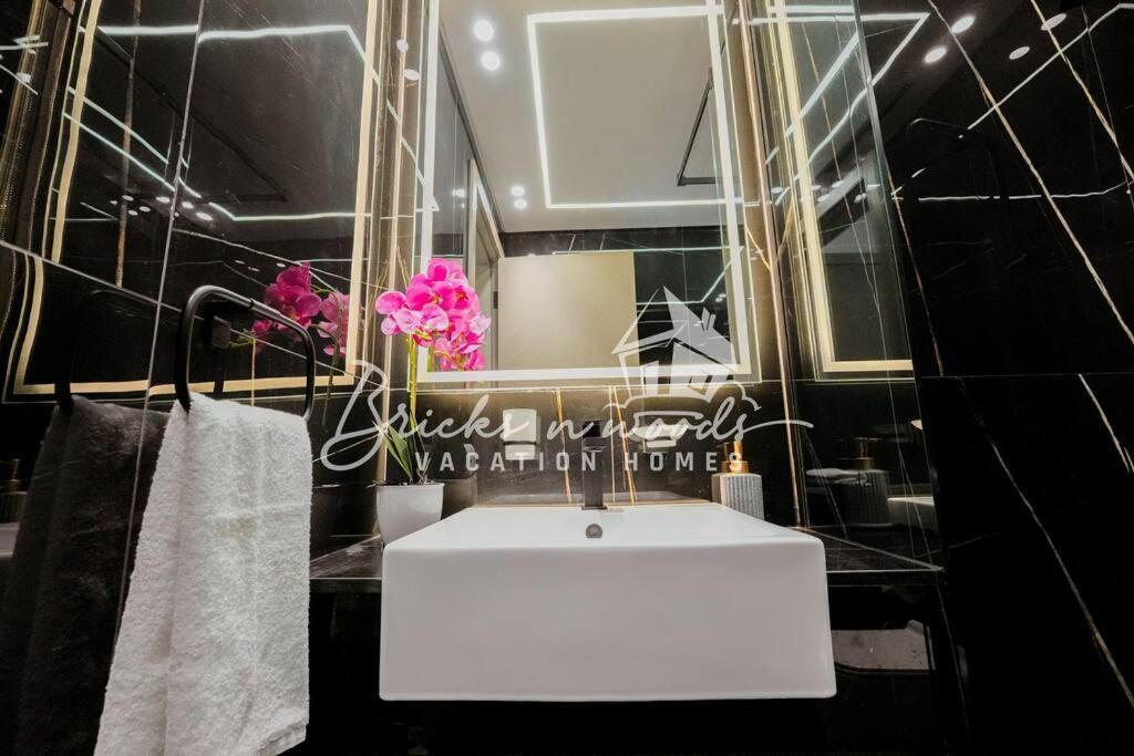 Elegant/high Floor/ 1 Bedroom/4pax *